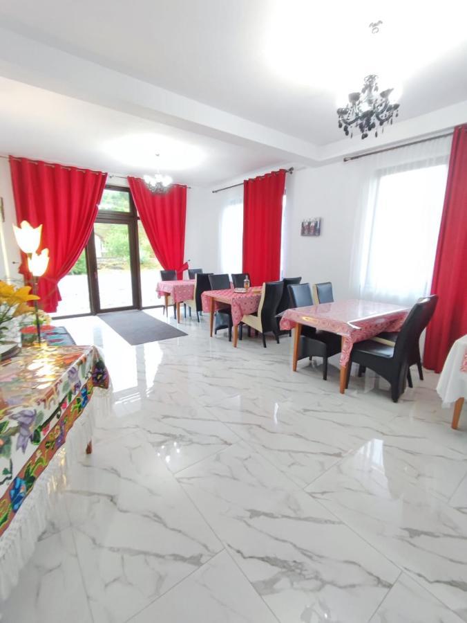Vila Casa Hatere Мойсей Екстер'єр фото